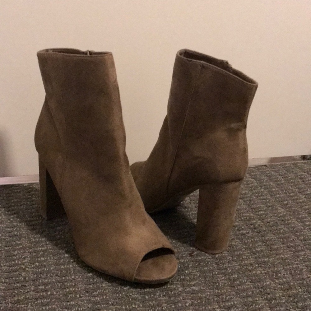 Nirvana Heel - Taupe